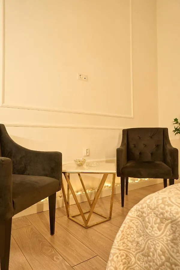 Royal Max Hotel & Spa Алматы 3*,