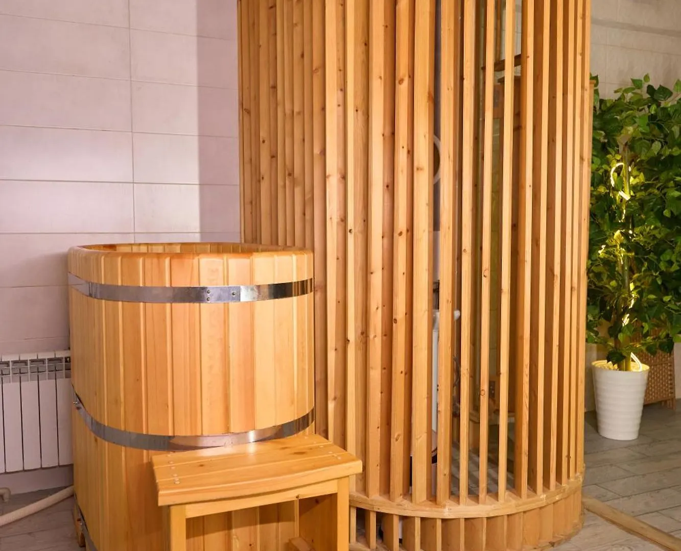 Royal Max Hotel & Spa Almaty